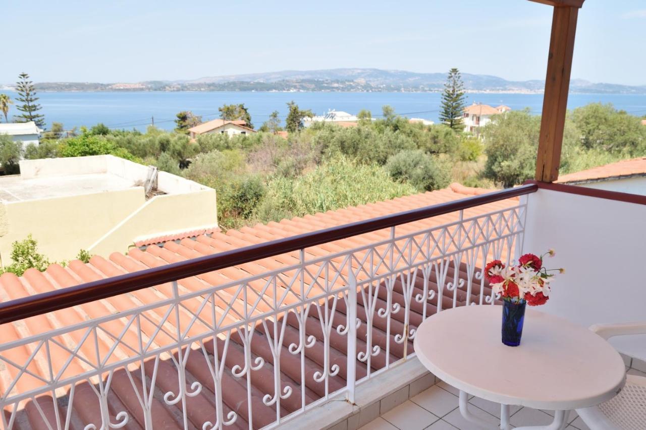Tzivras Villa & Apartments Lászi Kültér fotó