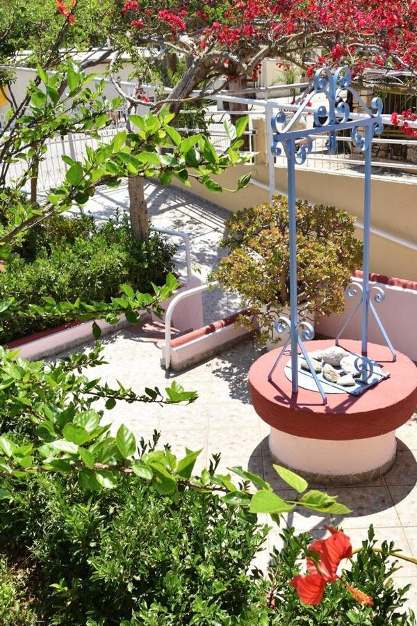 Tzivras Villa & Apartments Lászi Kültér fotó