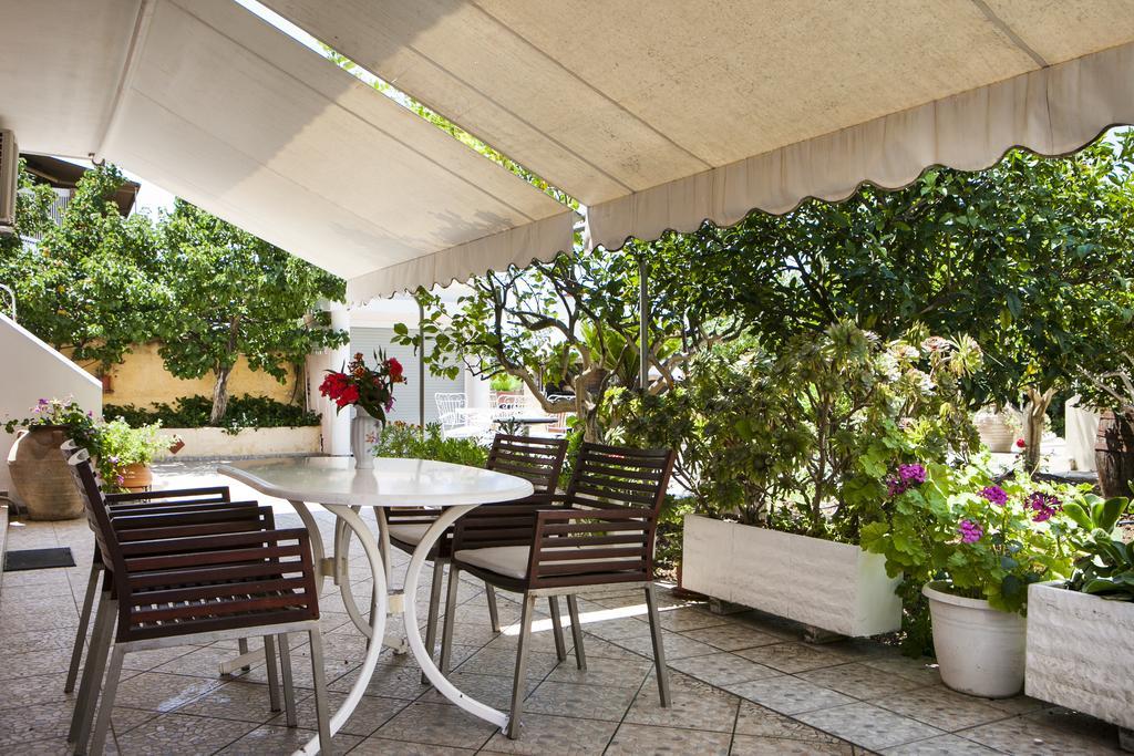 Tzivras Villa & Apartments Lászi Kültér fotó